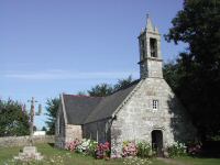 exterieur de la chapelle de langroas en cleden cap sizun